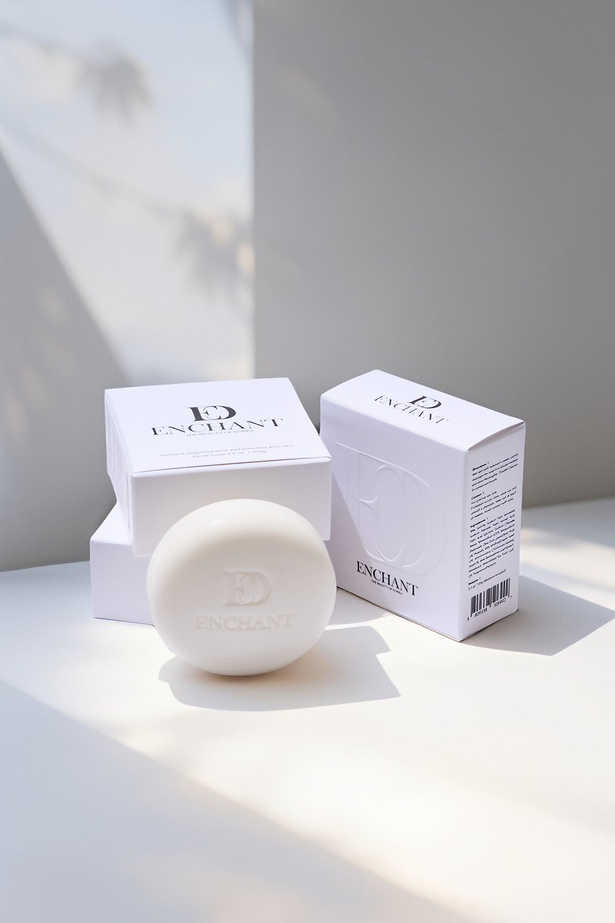 Enchant soap . Trios