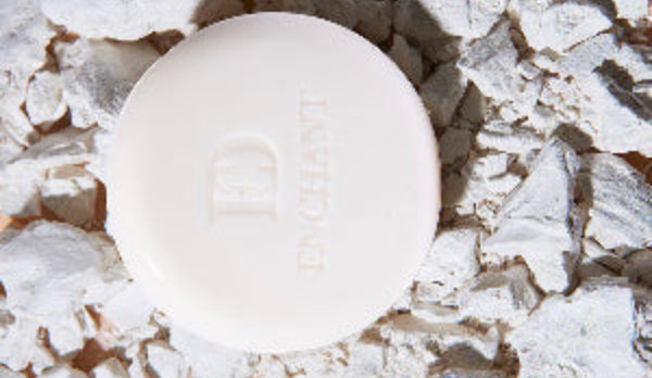 Enchant soap . Trios